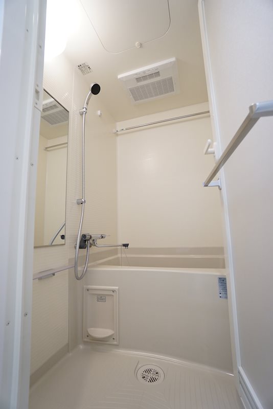 バス・シャワールーム　風呂