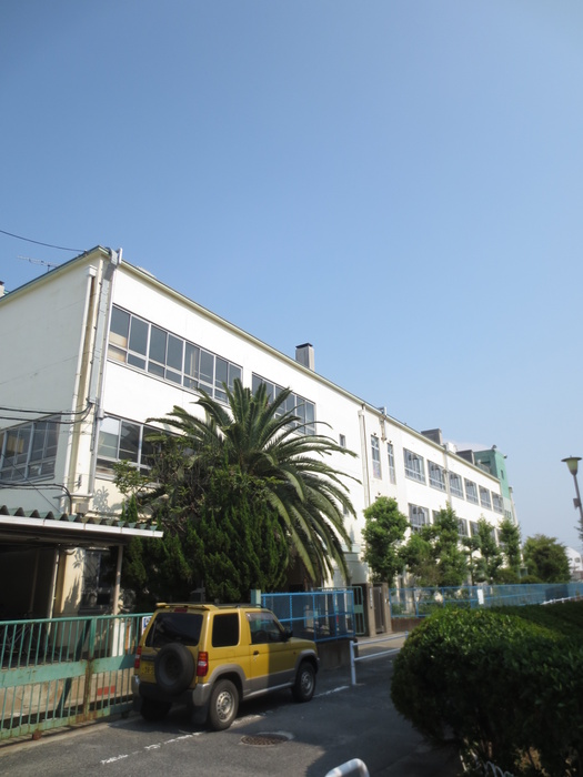 小学校　門真市立古川橋小学校（小学校）まで348m