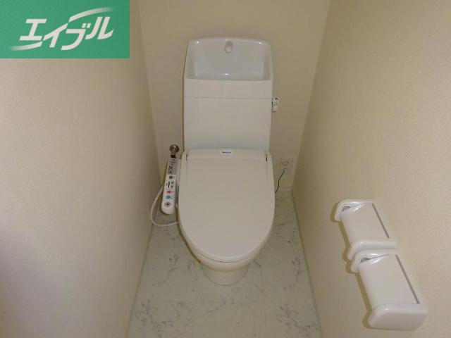 トイレ　シャワー付トイレ