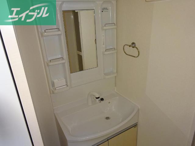 洗面設備　洗髪洗面化粧台