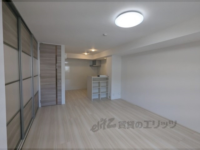 居室・リビング　リビング