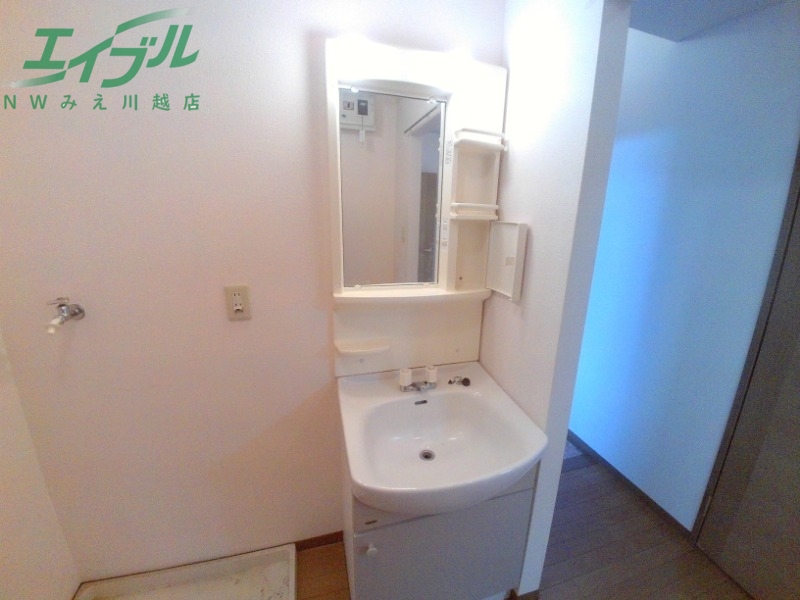 洗面設備　同物件別室の画像です