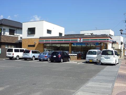 コンビニ　セブンイレブン 福島梁川右城町店（コンビニ）まで764m
