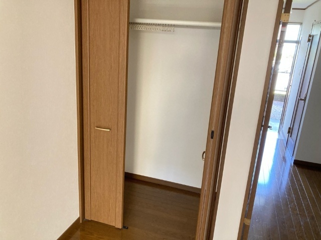 収納　クローゼット