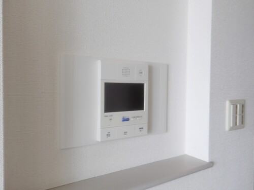 セキュリティ　TVモニタ付インターホン　※2025年7月撮影