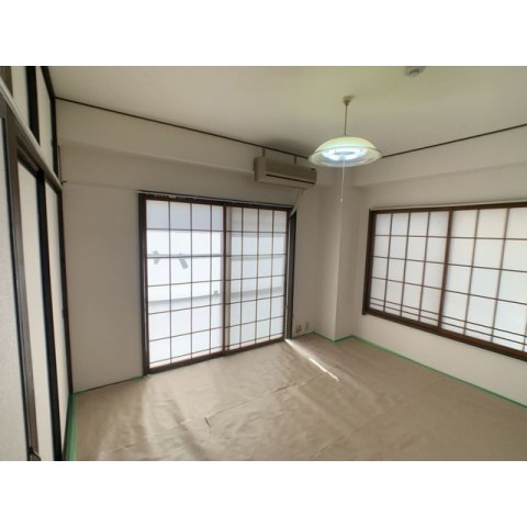 居室・リビング　居間です