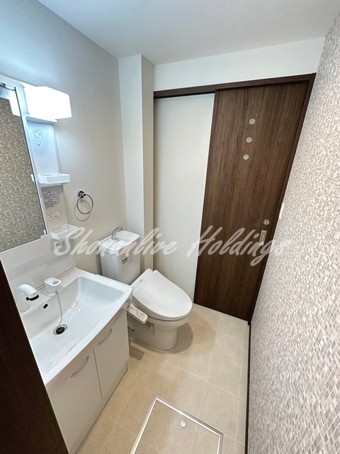 洗面設備　独立洗面台あり