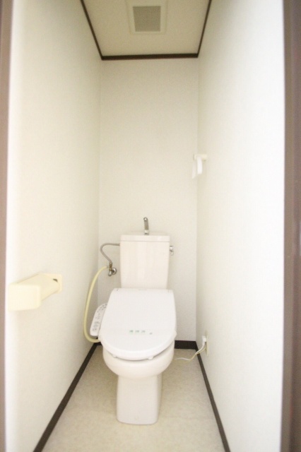 トイレ　同物件別室