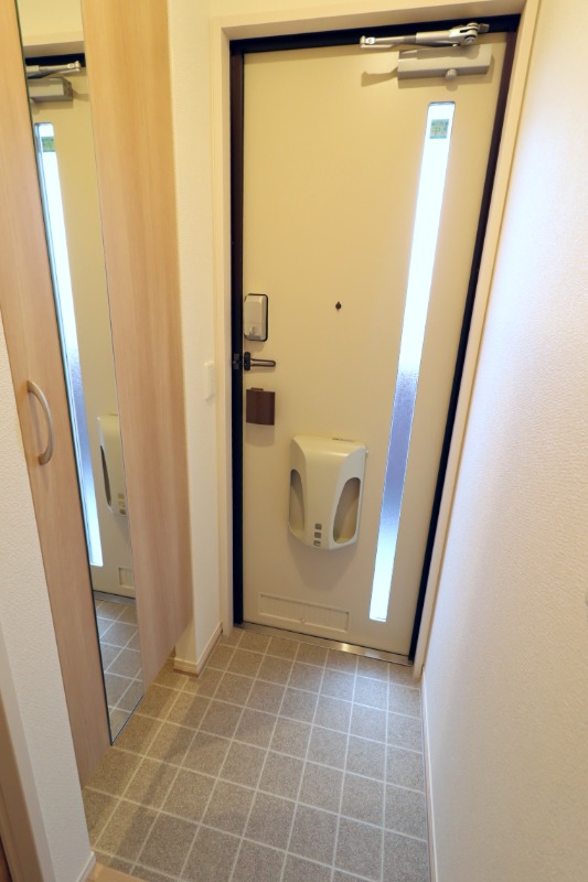 玄関　図面と現状に相違がある場合には現状を優先