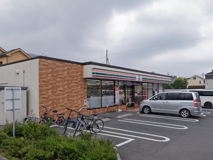 コンビニ　セブンイレブン三鷹牟礼6丁目店（コンビニ）まで600m