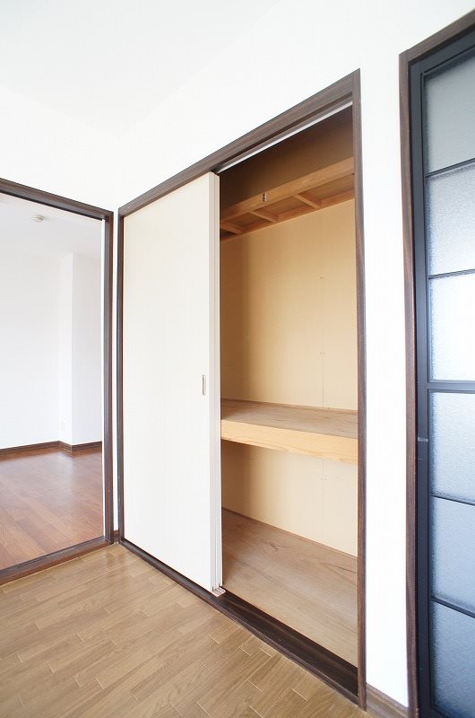 収納　実際の仕様とは異なる可能性があります。