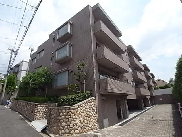 建物外観　分譲マンションです。