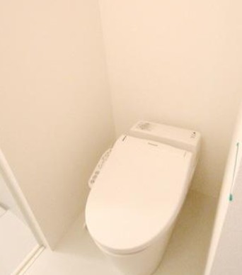 トイレ　※別部屋参考参照