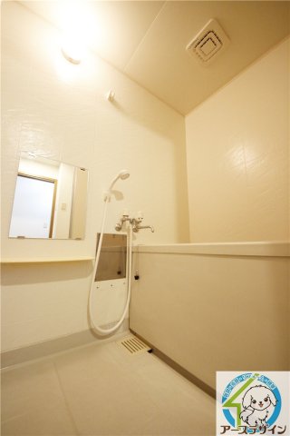 バス・シャワールーム　※類似写真