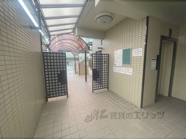 ロビー　ロビー