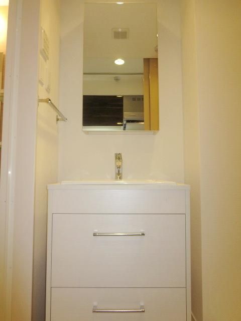 洗面設備　★独立洗面台もあります★