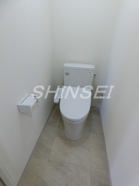 トイレ　ウォシュレット付