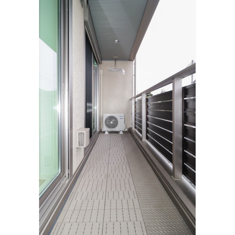 バルコニー　図面と現状に相違がある場合には現状を優先