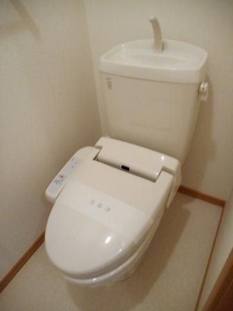 トイレ　★シャワートイレ★