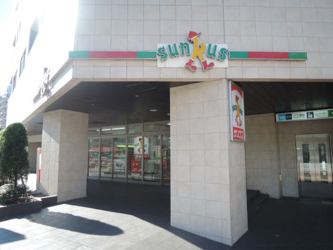 コンビニ　サンクス（コンビニ）まで5m