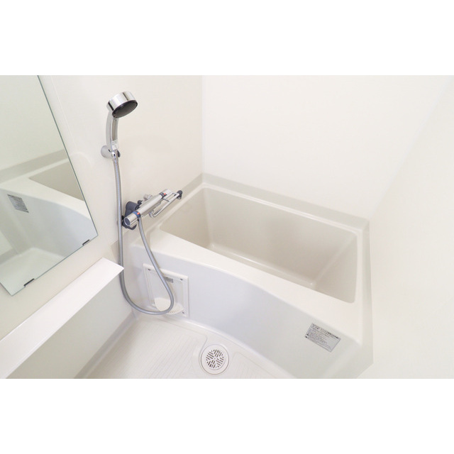 バス・シャワールーム　お風呂です