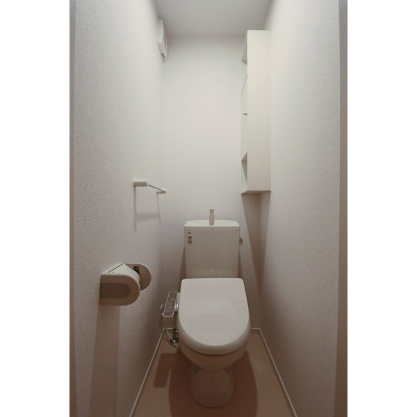 トイレ　同じ建物の別のお部屋