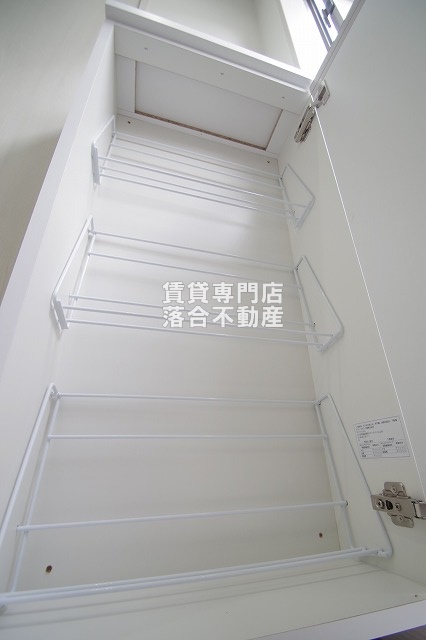 収納　シューズボックス有り