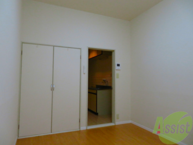 居室・リビング　家具の置き場所を考えるのも楽しいですよね。