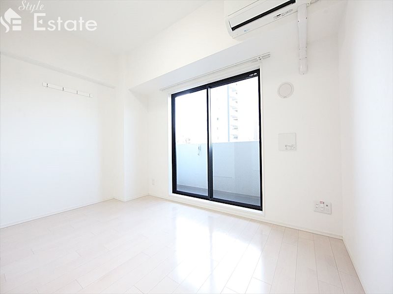 居室・リビング　内装