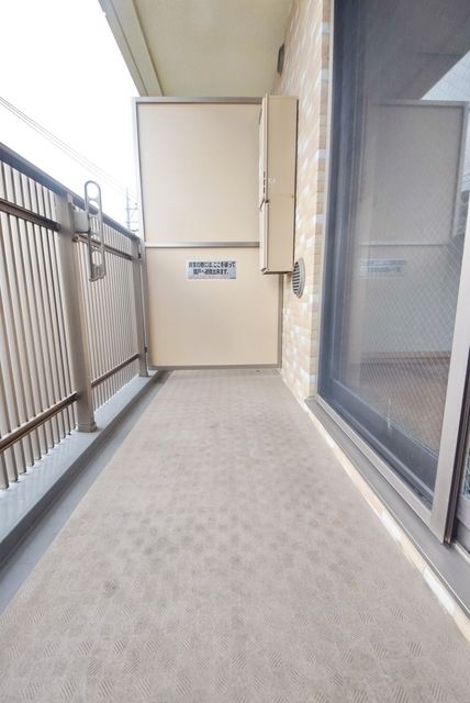 バルコニー　広々としたバルコニーです