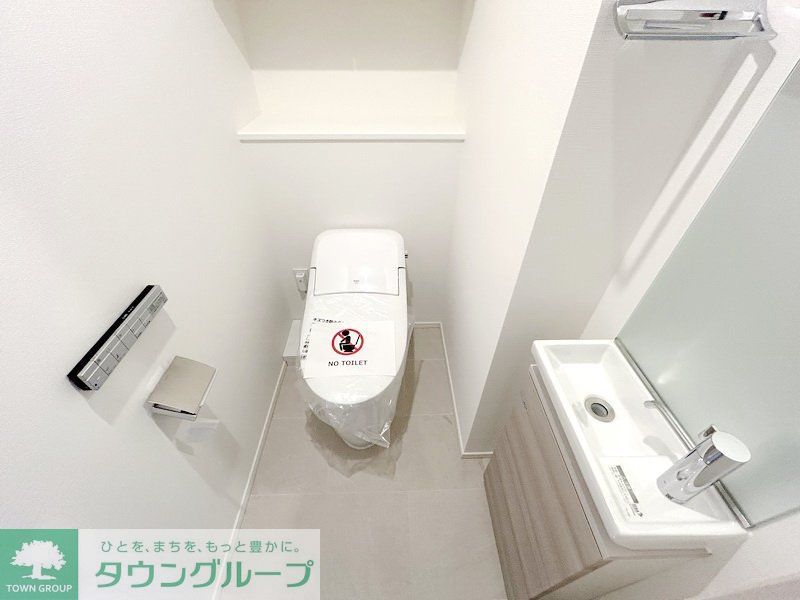 玄関　お部屋探しは株式会社　タウンハウジング　までお気軽にお問合…