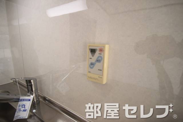 その他設備　温度調整器具。