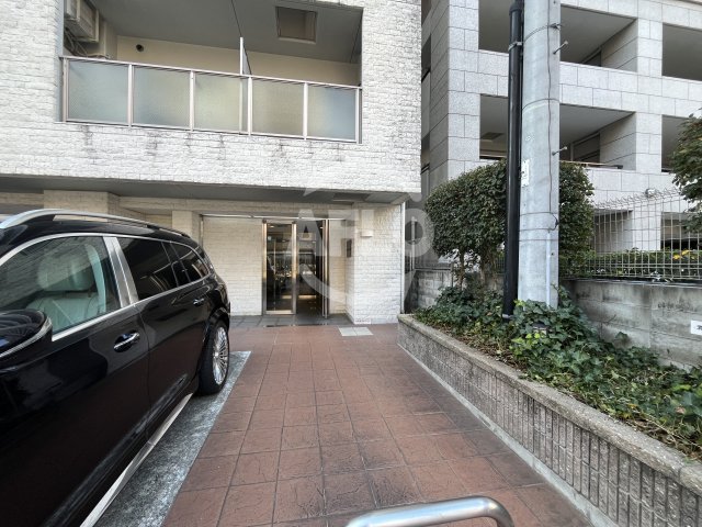 エントランス　グレンパーク江坂II　エントランス