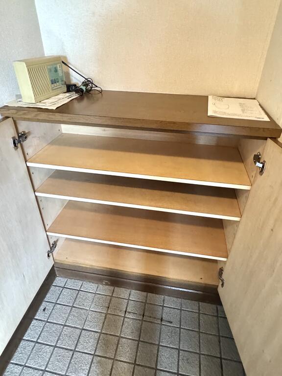 金剛マンション 305の玄関写真