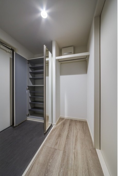 玄関　※同シリーズ参考写真