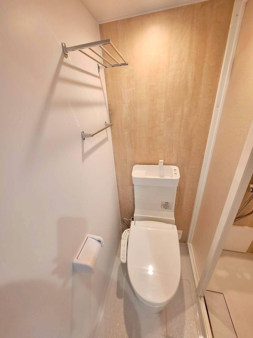 トイレ　★温水洗浄便座付きトイレ★