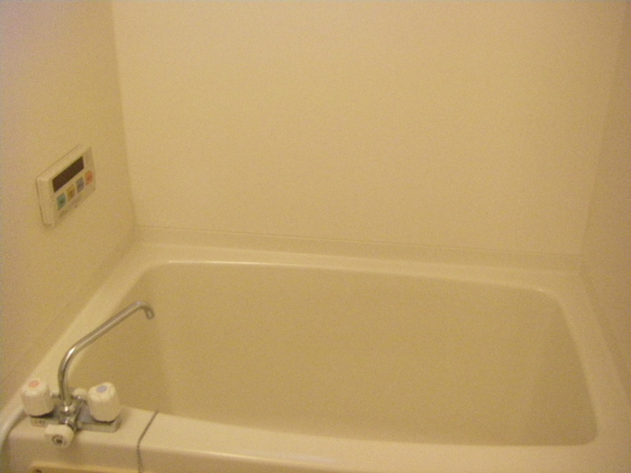 バス・シャワールーム　日々の疲れを癒すお風呂付です