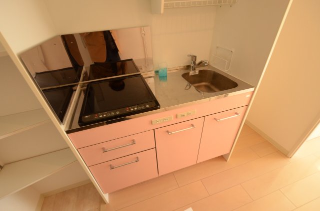 キッチン　掃除のしやすいIHコンロのキッチンです！