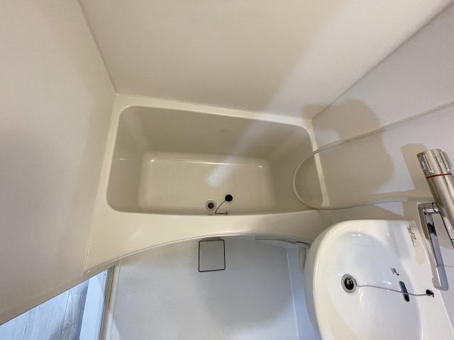 バス・シャワールーム　日々の暮らしに欠かせないお風呂です