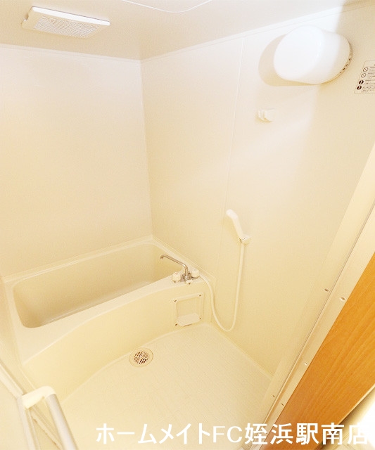 バス・シャワールーム　★お早目にお電話ください★参考写真