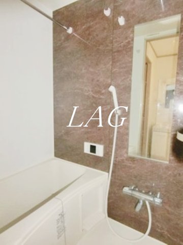 バス・シャワールーム　お風呂です。