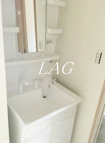 洗面設備　洗面台です。