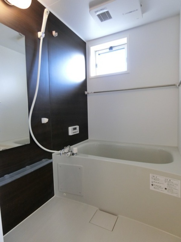 バス・シャワールーム　図面と現状に相違がある場合には現状を優先