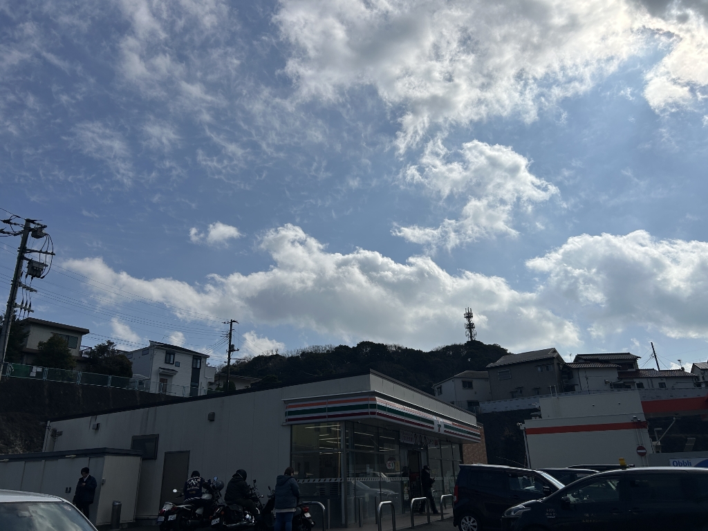 コンビニ　セブンイレブン横須賀市小矢部３丁目（コンビニ）まで20m