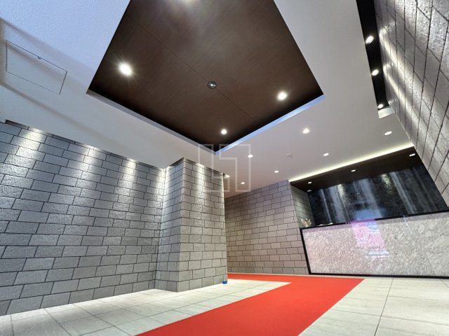 ロビー　エステムプラザ南船場レジスタ　ロビー