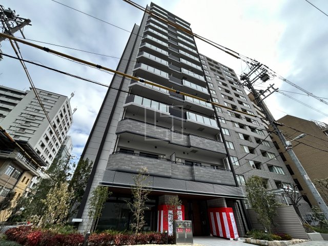 建物外観　エステムプラザ南船場レジスタ　外観