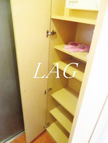 玄関　玄関です。