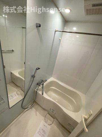 バス・シャワールーム　お風呂です