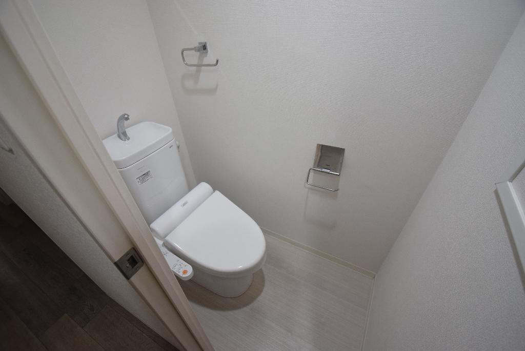 トイレ　シャワー付トイレ