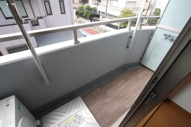 バルコニー　（別タイプ参考写真）ユーコート上池袋　豊島区上池袋4